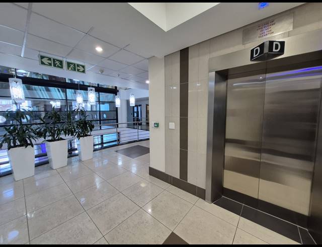 110M² OFFICE TO LET IN SANDTON CENTRAL